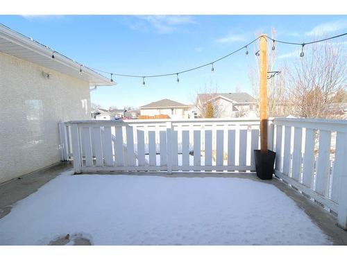 87 Athabasca Road West, Lethbridge, AB - Outdoor