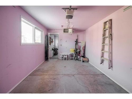 119 17 Street, Fort Macleod, AB - Indoor Photo Showing Other Room