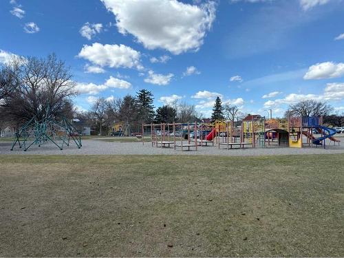 947 12A Street South, Lethbridge, AB - Outdoor With View