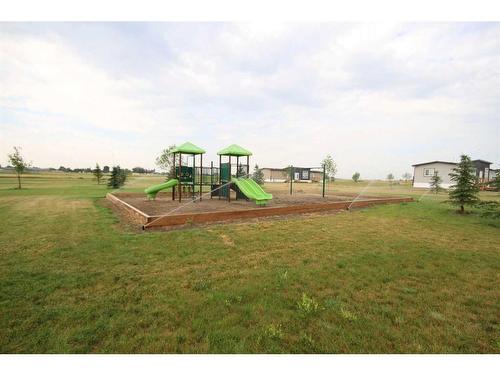 166 Meadows Crescent, Taber, AB 