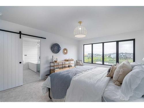 4526 31 Avenue South, Lethbridge, AB - Indoor Photo Showing Bedroom