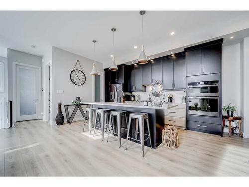 1513 Coalbanks Boulevard West, Lethbridge, AB - Indoor Photo Showing Kitchen With Upgraded Kitchen