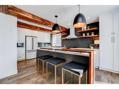 311 Dieppe Boulevard South, Lethbridge, AB - Indoor Photo Showing Kitchen