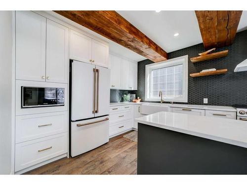 311 Dieppe Boulevard South, Lethbridge, AB - Indoor Photo Showing Kitchen