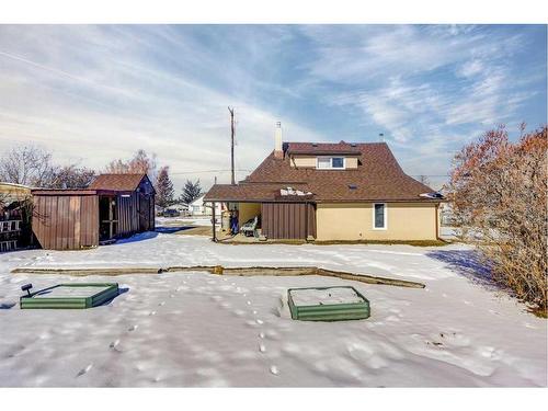 154 4Th Avenue East, Cardston, AB - Outdoor