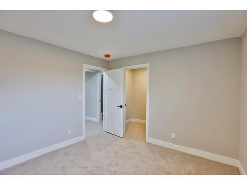 25 Prairie Sunset Avenue, Taber, AB - Indoor Photo Showing Other Room