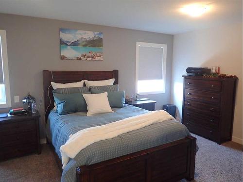 20 Prairie Lake Court, Taber, AB - Indoor Photo Showing Bedroom