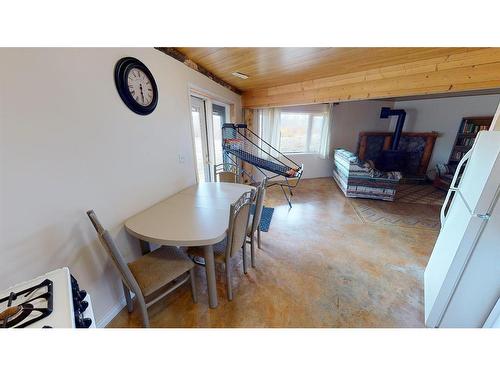 270067 Township Road 1, Rural Cardston County, AB - Indoor