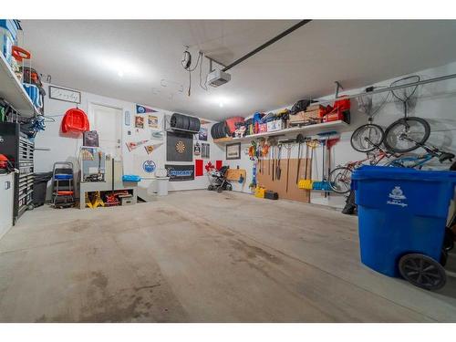 170 Bras D'Or Road West, Lethbridge, AB - Indoor Photo Showing Garage