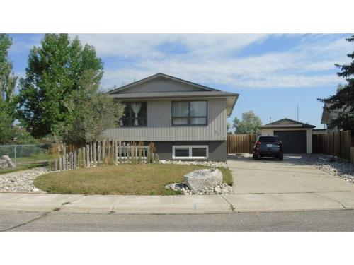 2112 7A Avenue, Fort Macleod, AB - Outdoor