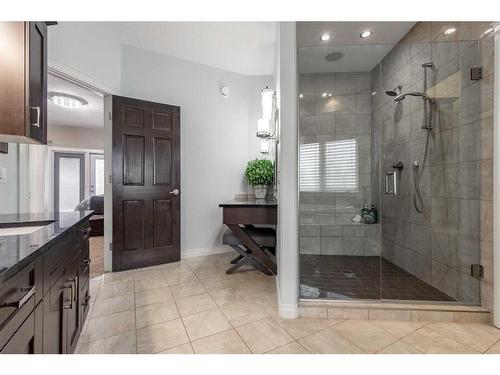 15-94046 Hwy 843, Rural Lethbridge County, AB - Indoor Photo Showing Bathroom