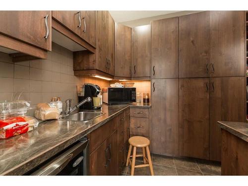 5023 43 Street, Taber, AB - Indoor Photo Showing Kitchen
