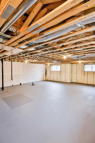 2-6 Riverford Close West, Lethbridge, AB - Indoor Photo Showing Basement