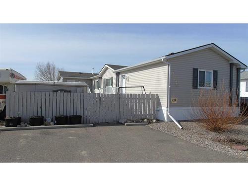 312 Rodeo Drive, Fort Macleod, AB 