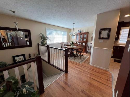 133 7 Street West, Cardston, AB - Indoor Photo Showing Other Room