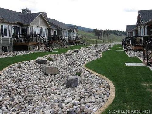 8 Ironstone Drive, Coleman, AB - Outdoor
