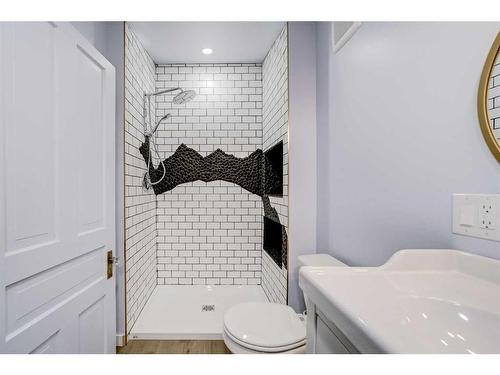 1156 Beverley Mclachlin Drive, Pincher Creek, AB - Indoor Photo Showing Bathroom
