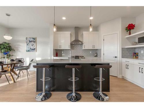836 Devonia Circle West, Lethbridge, AB - Indoor Photo Showing Kitchen With Upgraded Kitchen