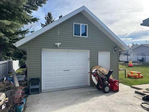 270 5 Avenue West, Cardston, AB - Outdoor With Exterior