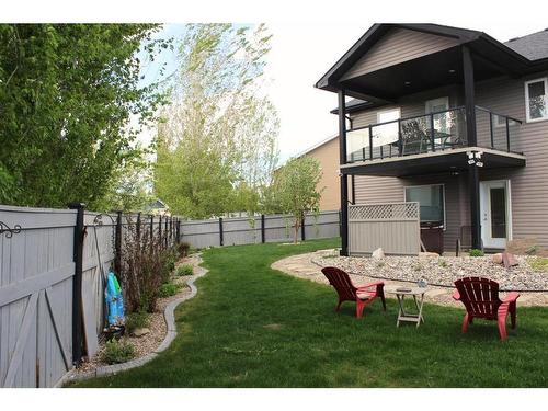 30 Couleesprings Place South, Lethbridge, AB - Outdoor