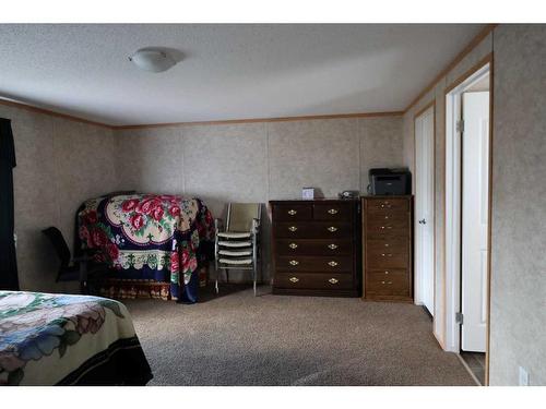 720 2 Street North, Grassy Lake, AB - Indoor Photo Showing Other Room