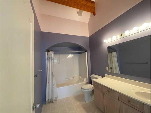 8106 28A Avenue, Coleman, AB - Indoor Photo Showing Bathroom