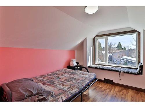 2241 21 Avenue, Coaldale, AB - Indoor Photo Showing Bedroom