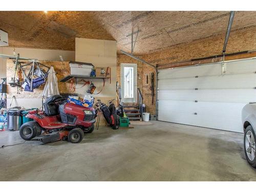 219 Falcon Ridge Way, Rural Lethbridge County, AB - Indoor Photo Showing Garage