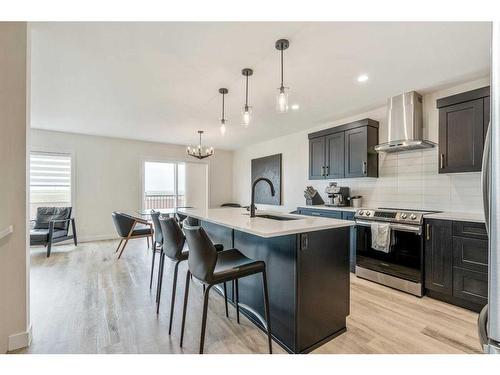 150 Prairie Gold St, Taber, AB - Indoor Photo Showing Kitchen With Upgraded Kitchen