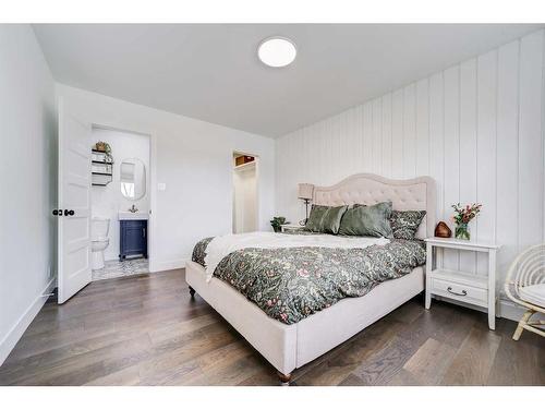 216 Corvette Crescent South, Lethbridge, AB - Indoor Photo Showing Bedroom