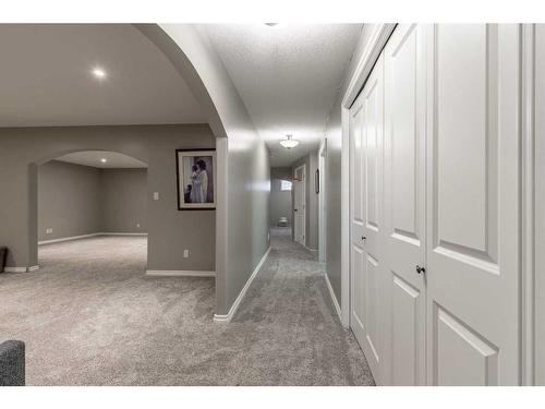 4918 40 Street, Taber, AB - Indoor Photo Showing Other Room