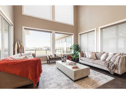 425 Arbourwood Terrace South, Lethbridge, AB - Indoor Photo Showing Living Room