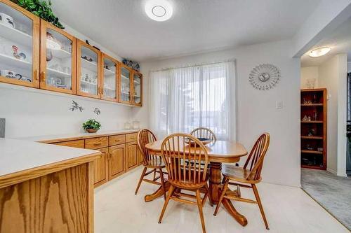 2220 24 Avenue, Coaldale, AB - Indoor Photo Showing Dining Room