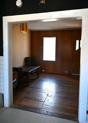 13330 17 Avenue, Blairmore, AB - Indoor Photo Showing Other Room