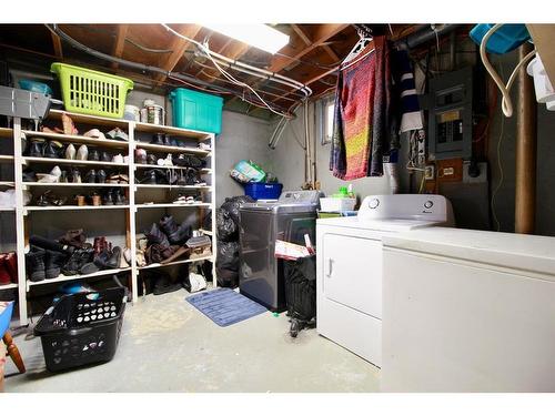 2104 21 Avenue, Coaldale, AB - Indoor Photo Showing Laundry Room