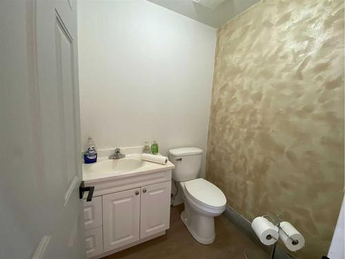 13 Grasslands Road, Rural Taber, M.D. Of, AB - Indoor Photo Showing Bathroom
