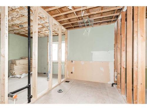 1909 7 Avenue South, Lethbridge, AB - Indoor Photo Showing Other Room