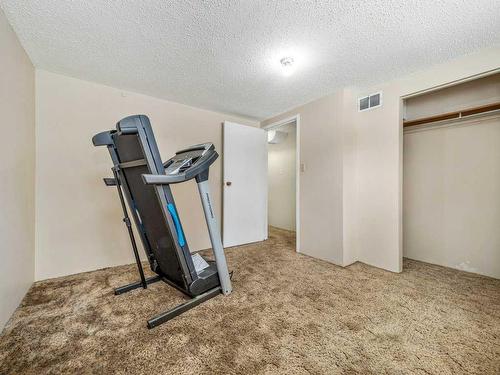 1205 15 Street South, Lethbridge, AB - Indoor Photo Showing Gym Room