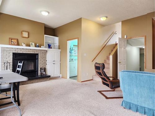 19 Chilcotin Crescent West, Lethbridge, AB - Indoor With Fireplace
