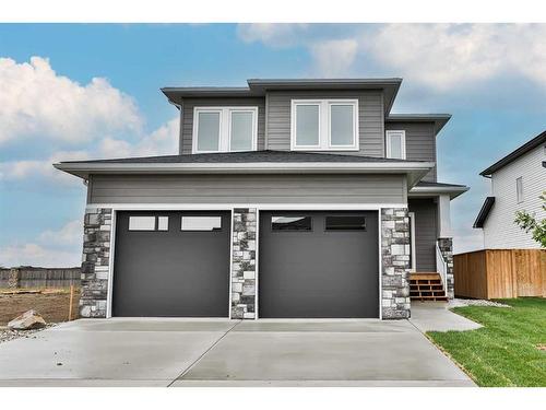 293 Rivergrove Chase West, Lethbridge, AB - Outdoor