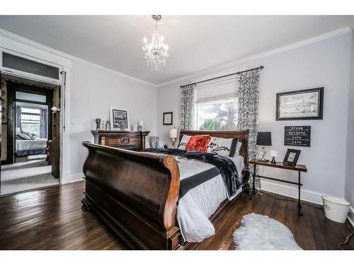 704 Schofield Street, Pincher Creek, AB - Indoor Photo Showing Bedroom