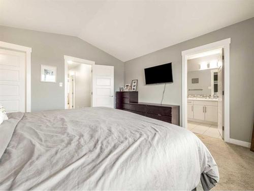 23 Moonlight Boulevard West, Lethbridge, AB - Indoor Photo Showing Bedroom