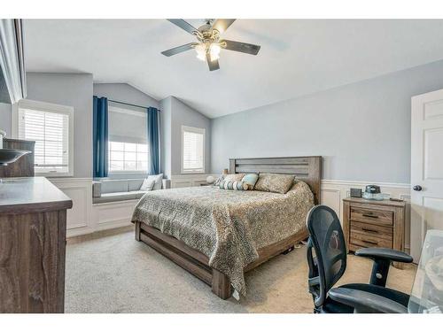 1122 Briar Road, Pincher Creek, AB - Indoor Photo Showing Bedroom
