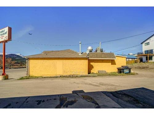 8505 20 Avenue, Coleman, AB 