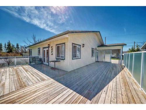 338 4A Street, Stirling, AB - Outdoor With Deck Patio Veranda With Exterior