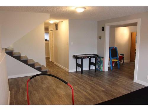 619 Centennial Avenue, Picture Butte, AB - Indoor Photo Showing Other Room