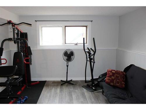 619 Centennial Avenue, Picture Butte, AB - Indoor Photo Showing Gym Room