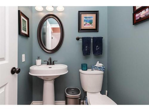 82060 Range Road 191 Range, Rural Lethbridge County, AB - Indoor Photo Showing Bathroom