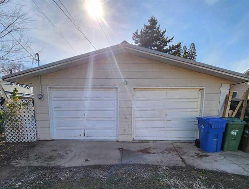 5303 54 Street, Taber, AB - Outdoor With Exterior