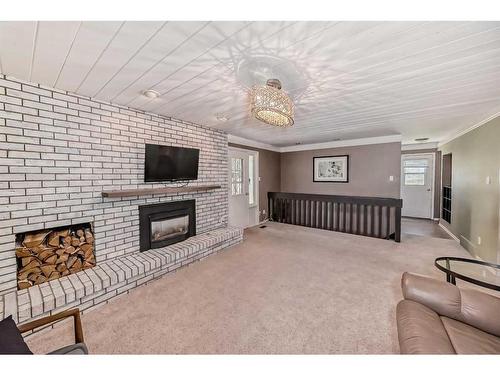 1711 Lakehill Crescent South, Lethbridge, AB - Indoor With Fireplace